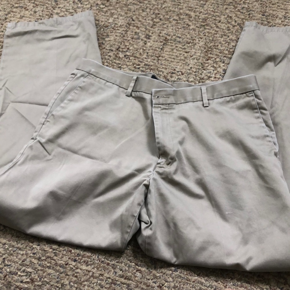 Men’s khakis